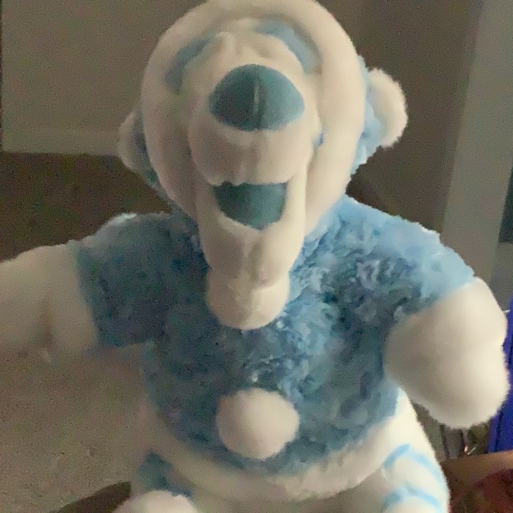 Vintage 1998 Christmas Tigger by The Disney Store